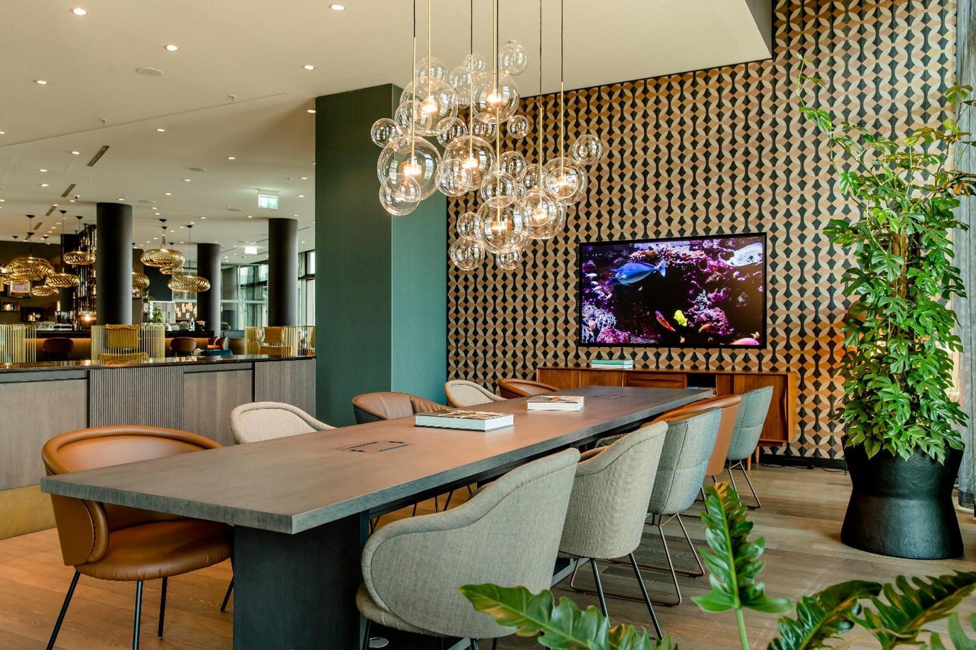 Motel One Koeln-Messe Exteriör bild