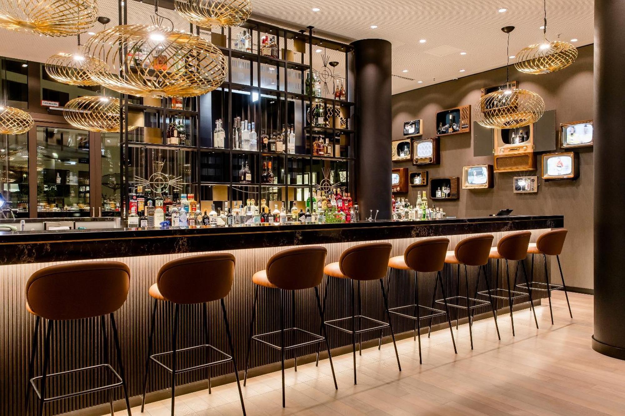Motel One Koeln-Messe Exteriör bild