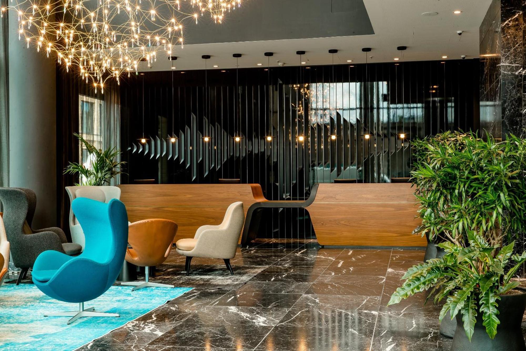 Motel One Koeln-Messe Exteriör bild